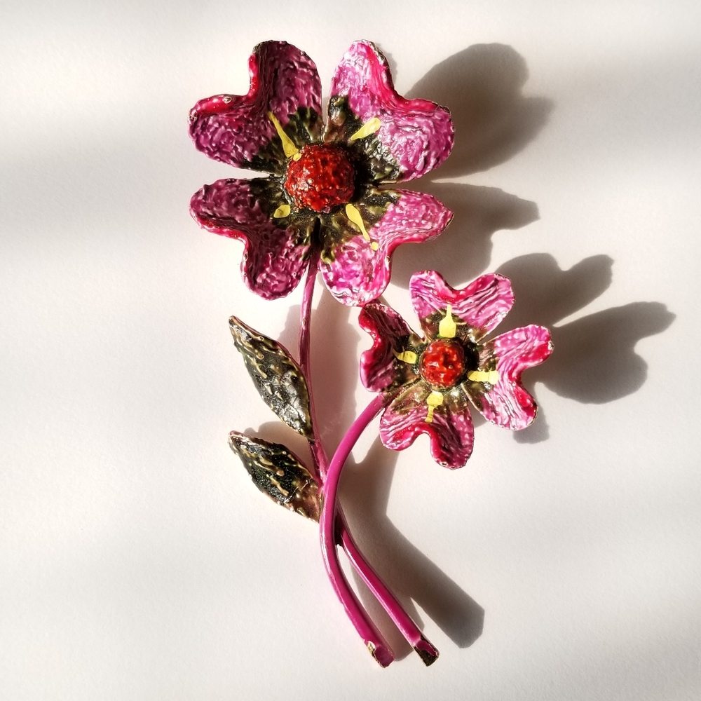 Vintage ART brooch enamel flower broach pin Arthur Pepper pink purple